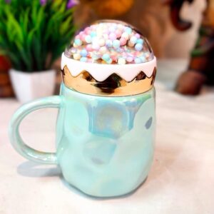 Metallic Holographic Pastel Tea & Coffee Mug with Cute Foam Ball Lid – Pearl Glazed Finish, 410ML Decorative Cup for Home Décor & Gifting (Random Color)